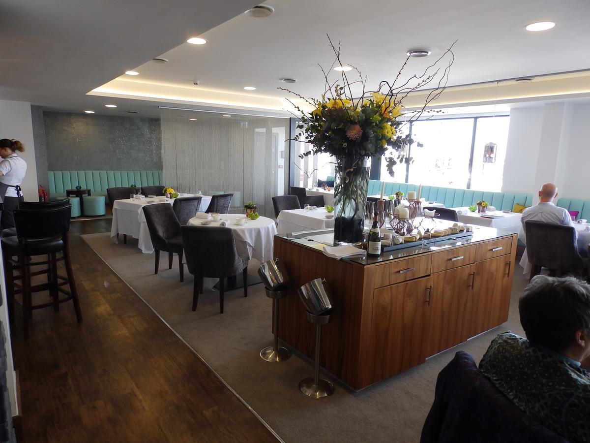 Restaurant James Sommerin Hotel Penarth Kültér fotó